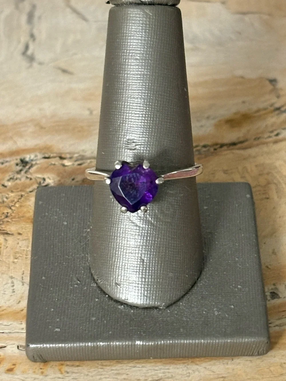 Sterling Silver Heart Amethyst Ring